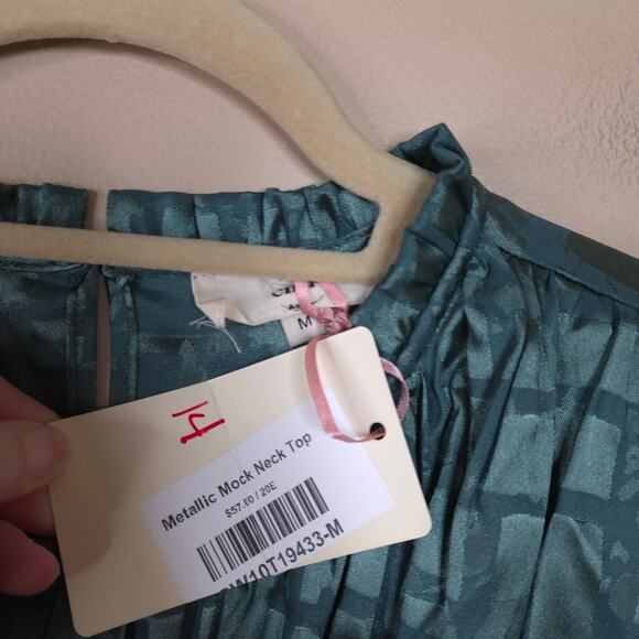 Entro Metallic Long Sleeve Mock Neck Blouse in Green Size M - Picture 9 of 10